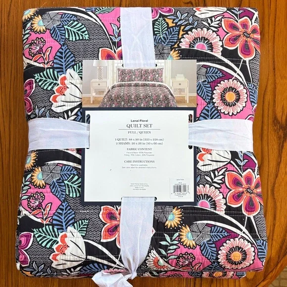 Vera Bradley Luna Floral Quilt Set - Pink and Black - Picture 3 of 4